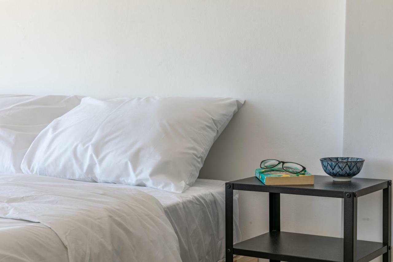 Port City Haifa - Bat Galim Oceanfront Luxury Esterno foto