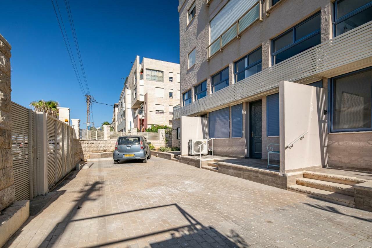 Port City Haifa - Bat Galim Oceanfront Luxury Esterno foto