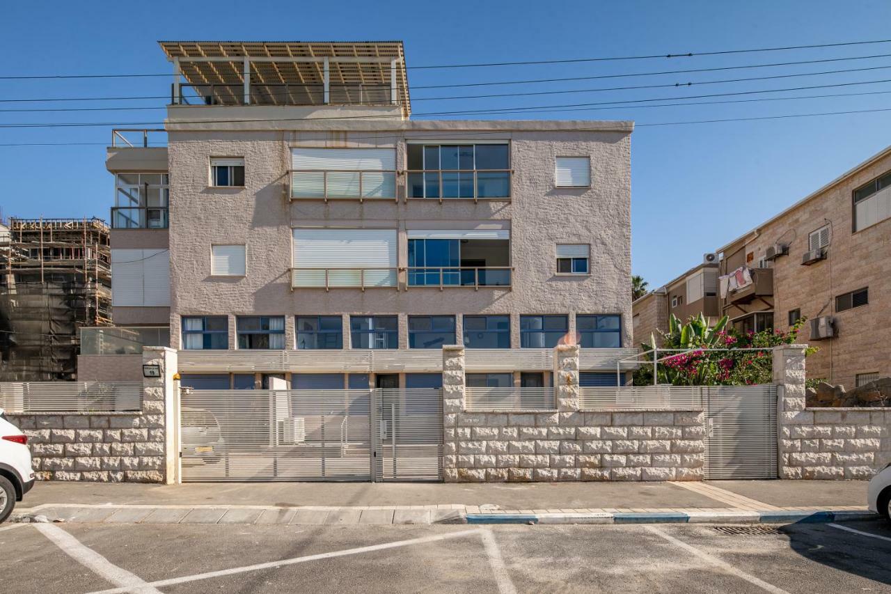 Port City Haifa - Bat Galim Oceanfront Luxury Esterno foto